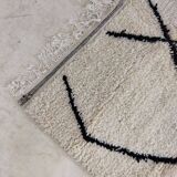 Handmade moroccan berber rug251 x 143 cm