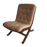 Set of 2 vintage westnofa style club armchairs