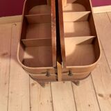 Travailleuse couturière scandinave