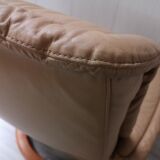 Fauteuil en cuir pivotant du milieu du siècle Norvège
