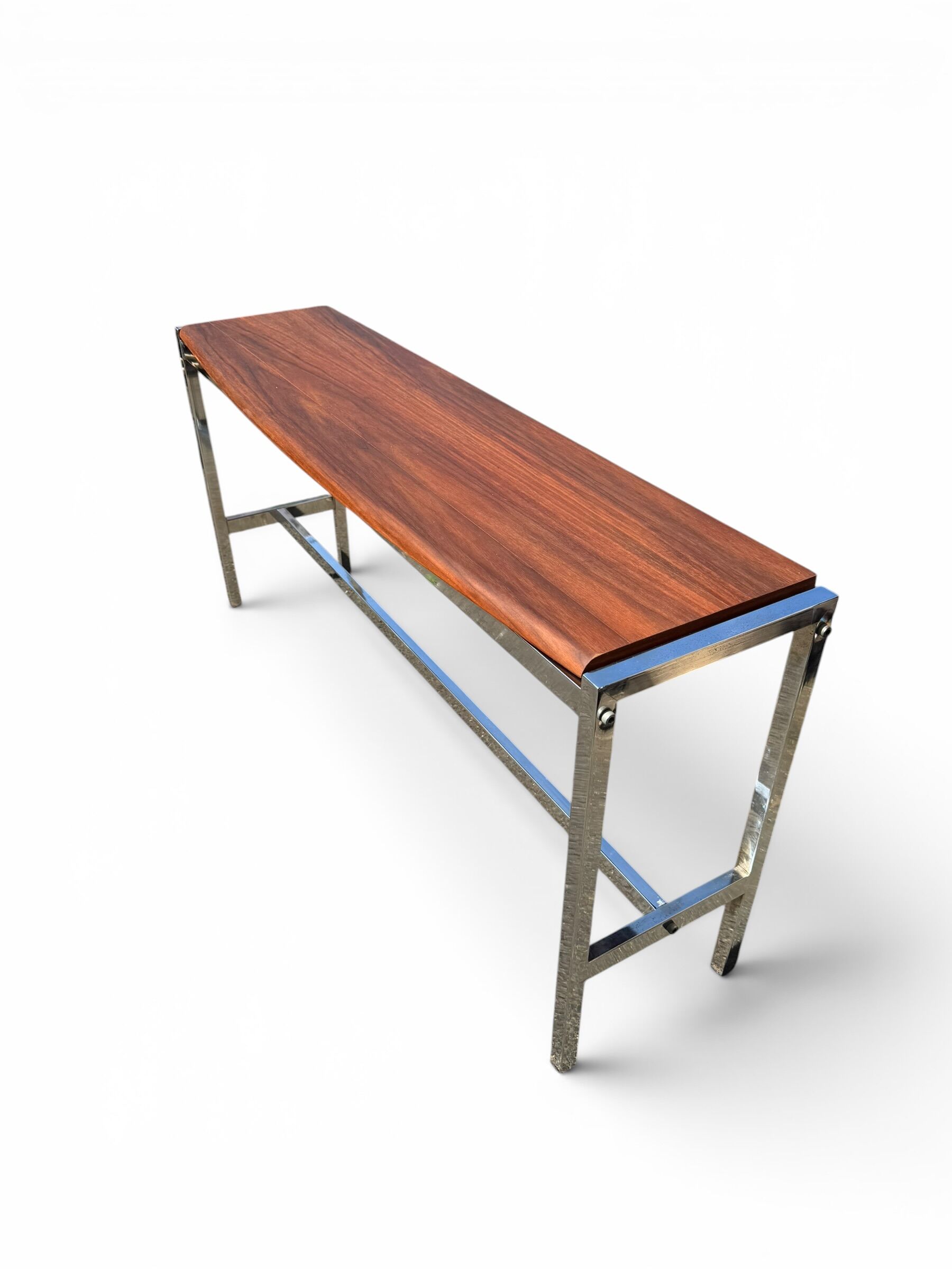 Curved base console in Scandinavian design – mahogany and chrome