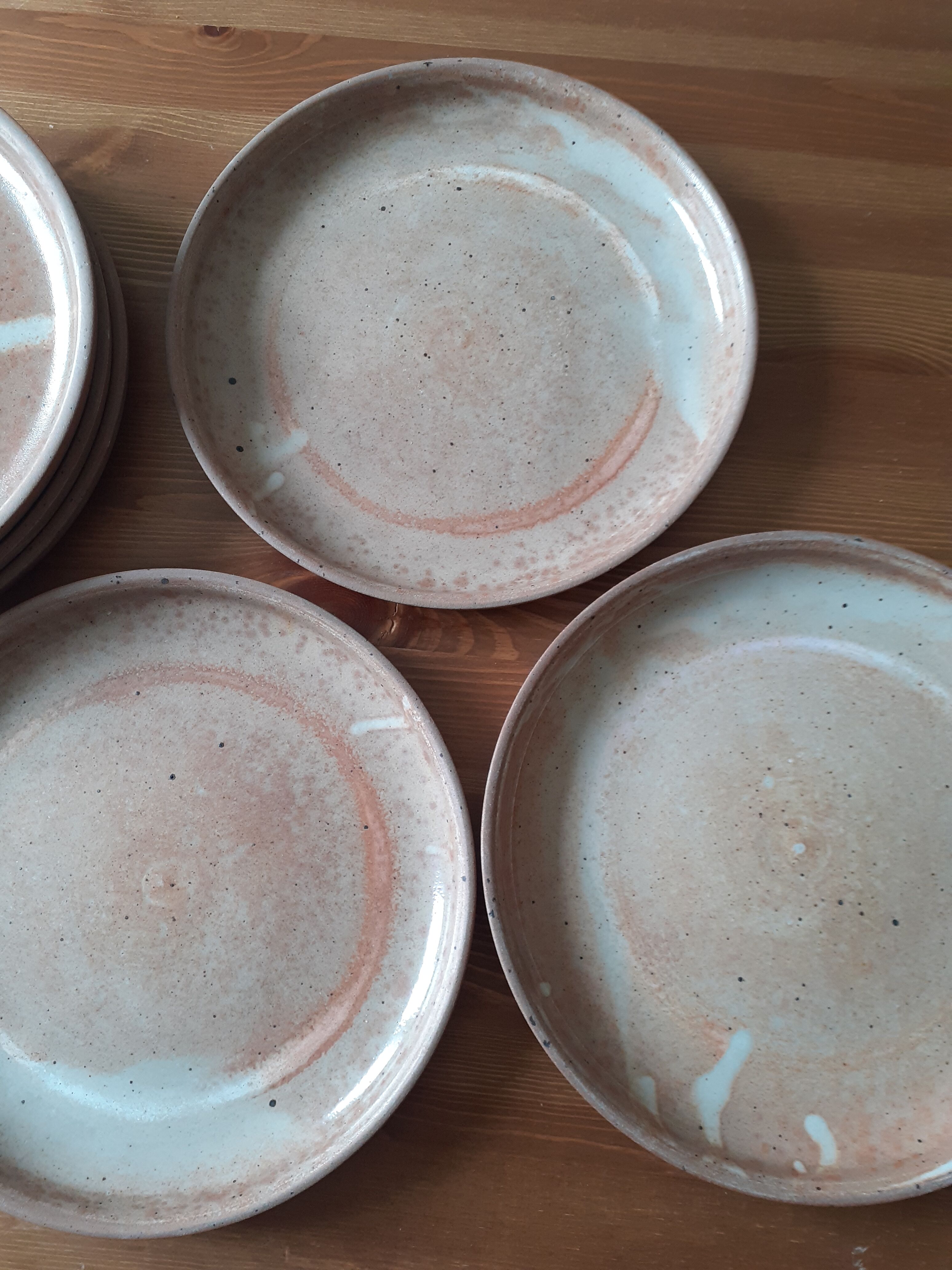 Set de 6 grandes assiettes plates en grès