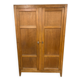 Armoire parisienne