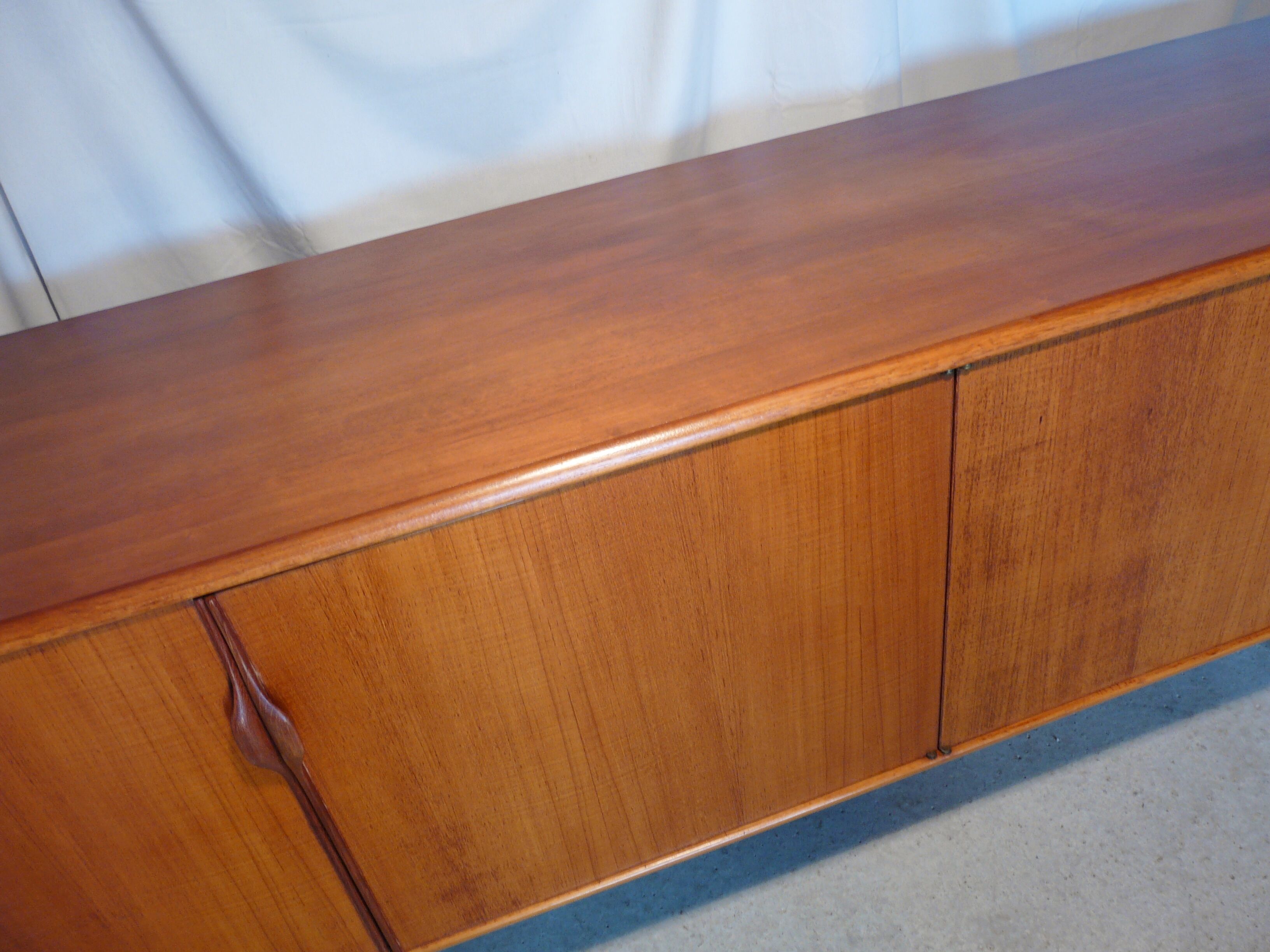 Scandinavian sideboard in teak 60s