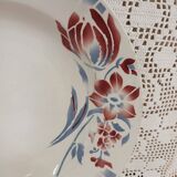 Old Saint Amand "Bougival" dish