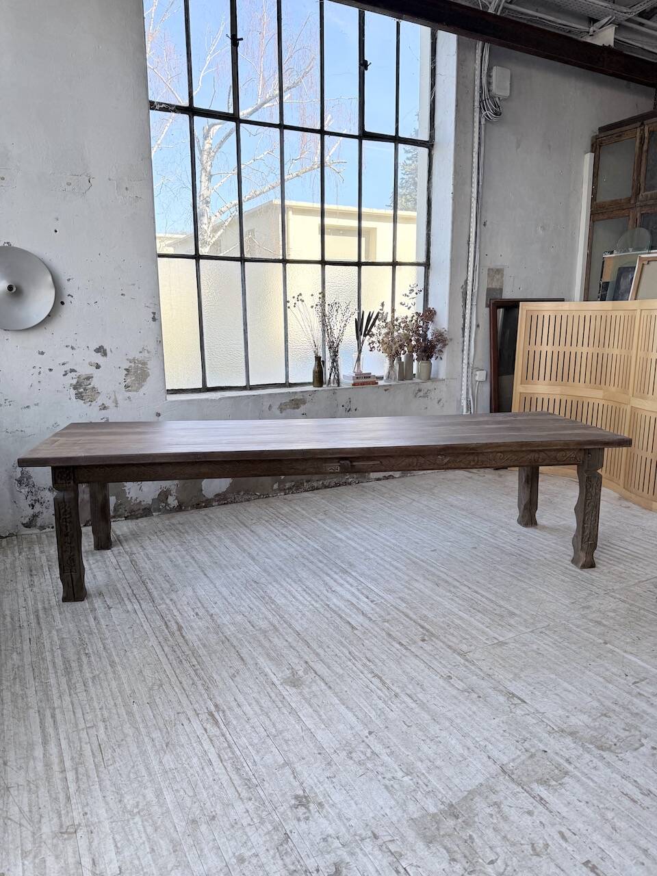 XL farmhouse table in solid oak, brutalist style, 20th century.