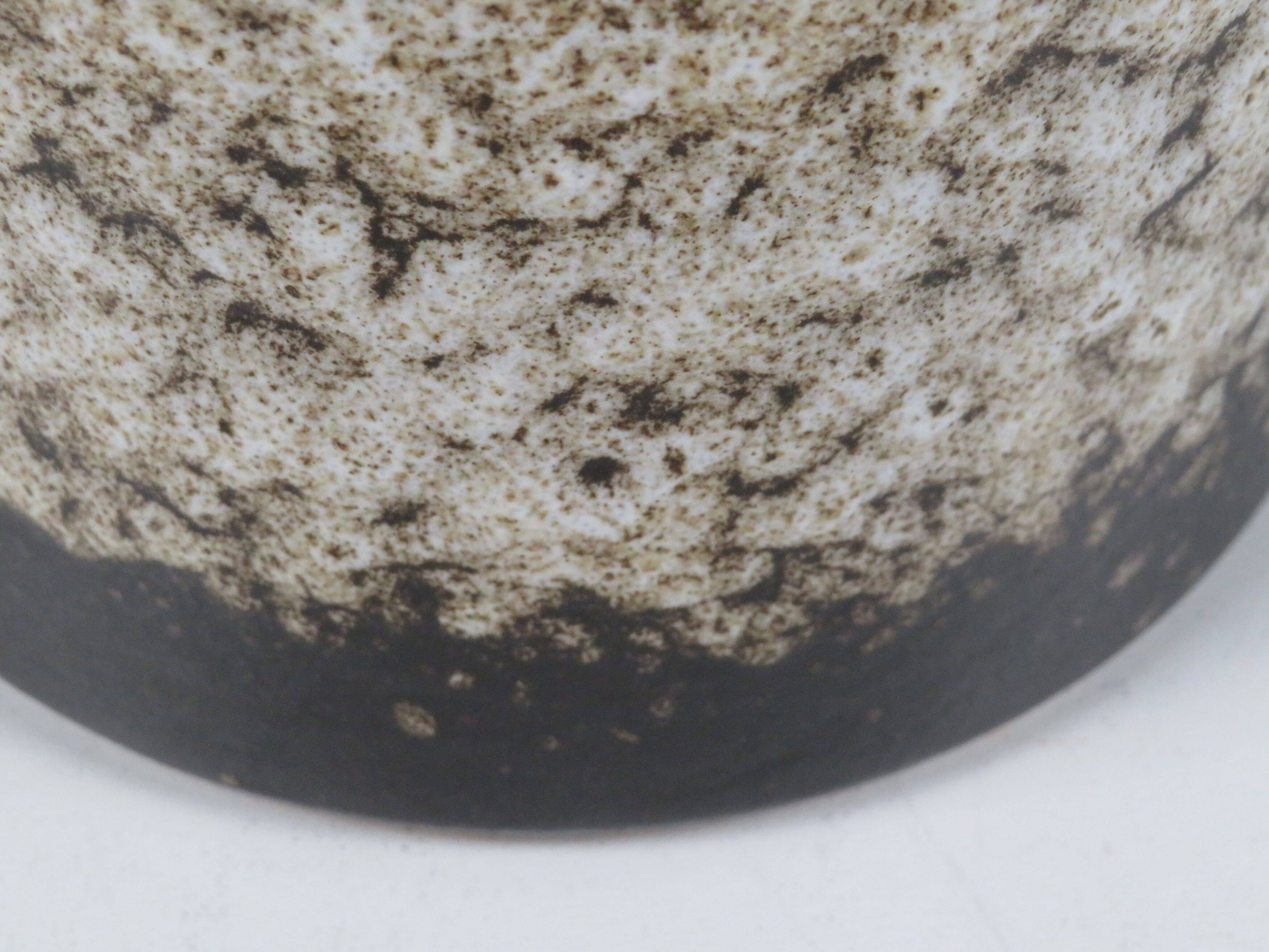 Large Scheurich “Fat Lava” vase with handle – West Germany, model 407-3