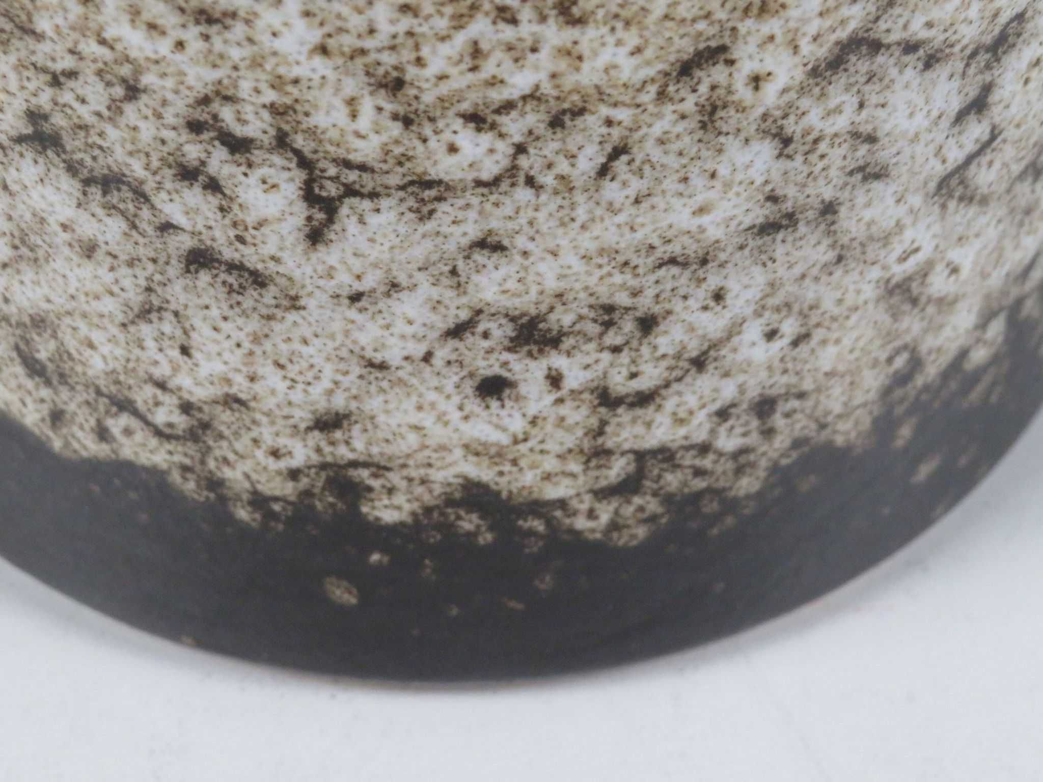 Large Scheurich “Fat Lava” vase with handle – West Germany, model 407-3