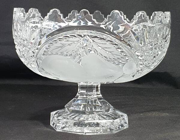 Cut crystal stemmed bowl
