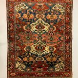 Antique Bakhtiari rug 192x151 cm
