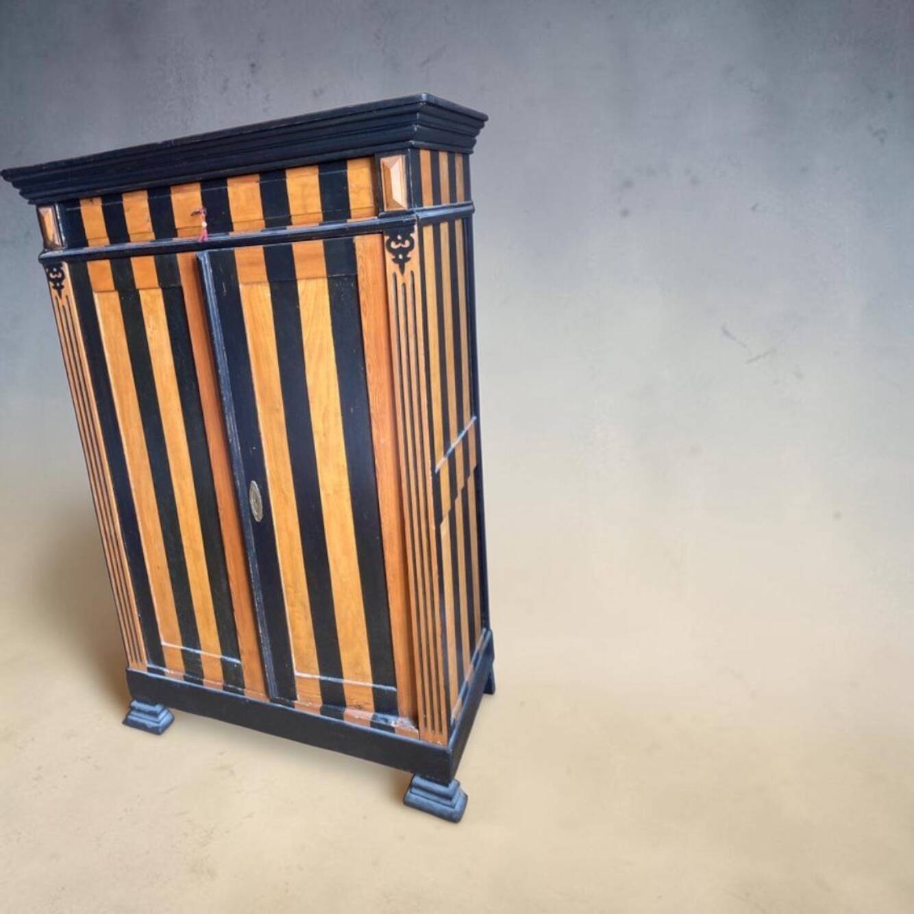 Antique Parisian wardrobe with graphic stripes – H180 cm