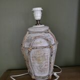 Amphora lamp