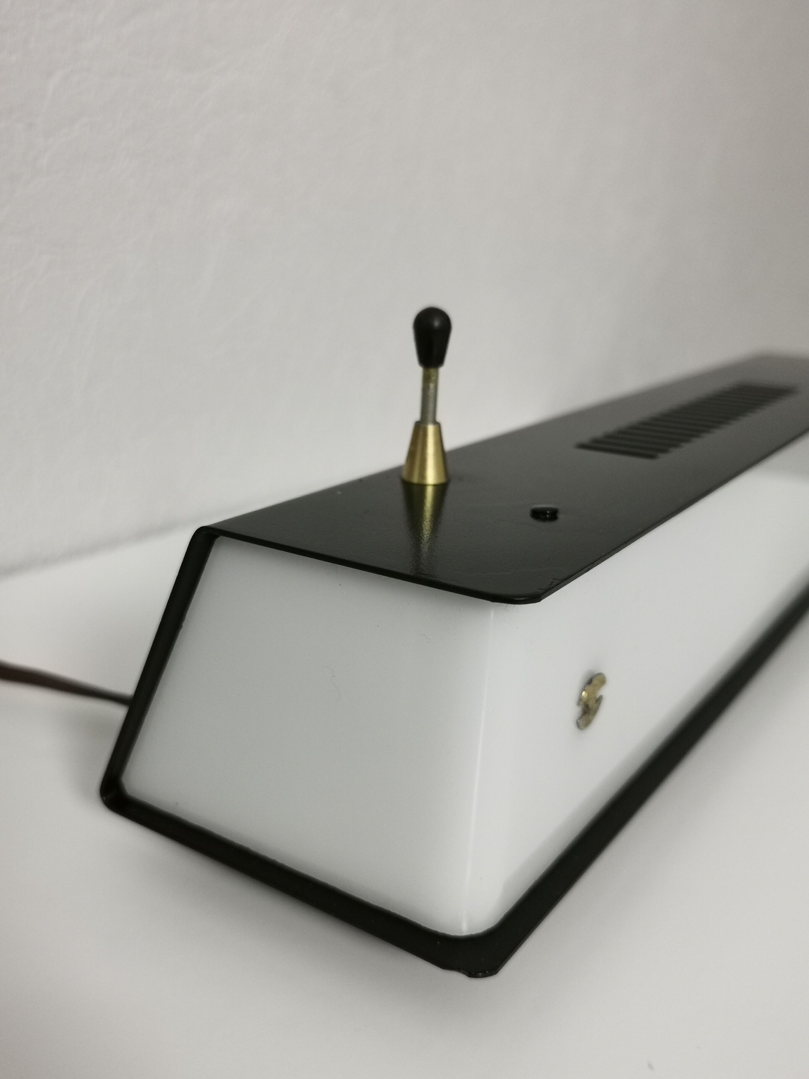 Arlus House metal plexiglass horizontal lamp, France, 1960