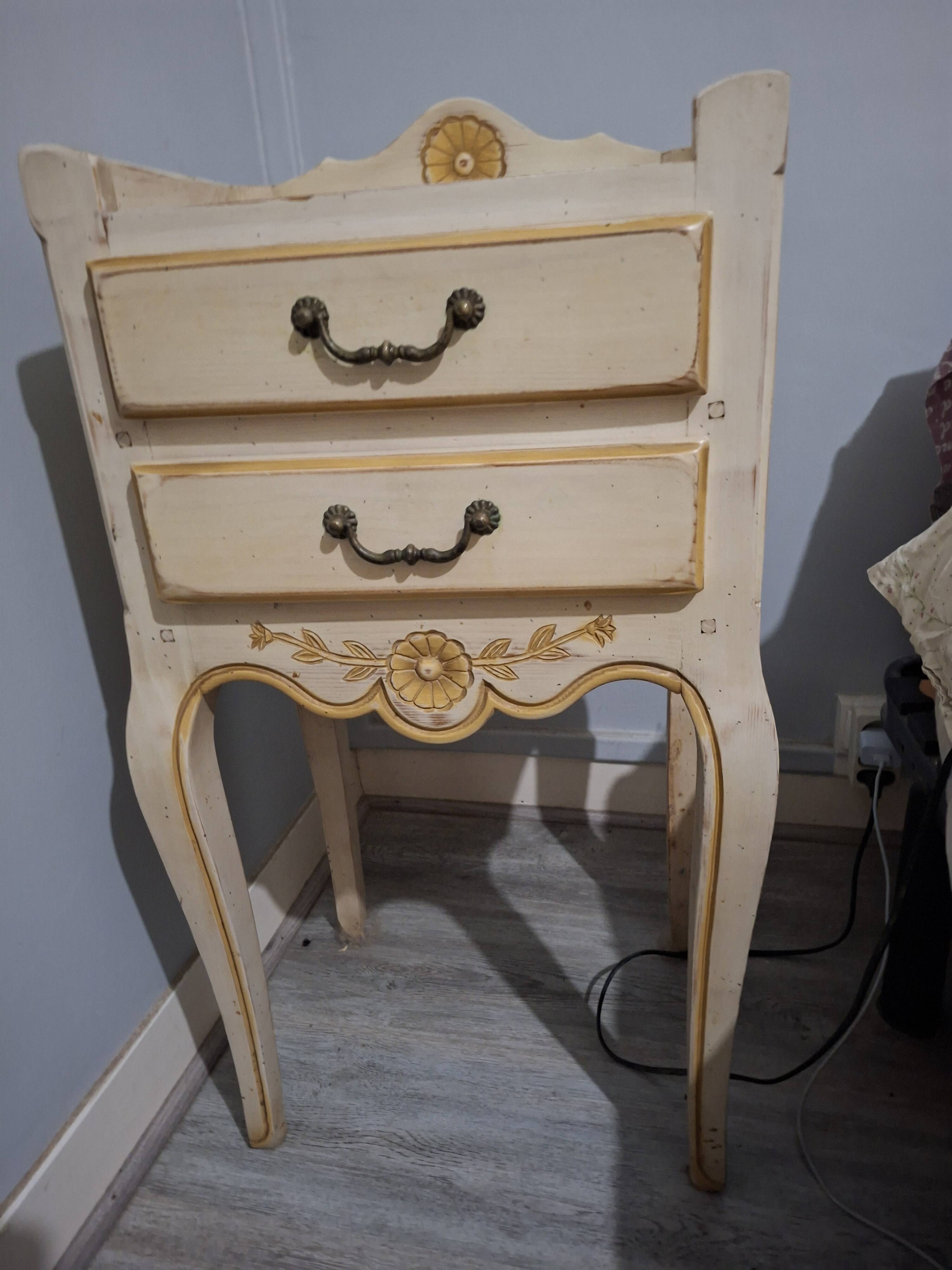 Bedside table
