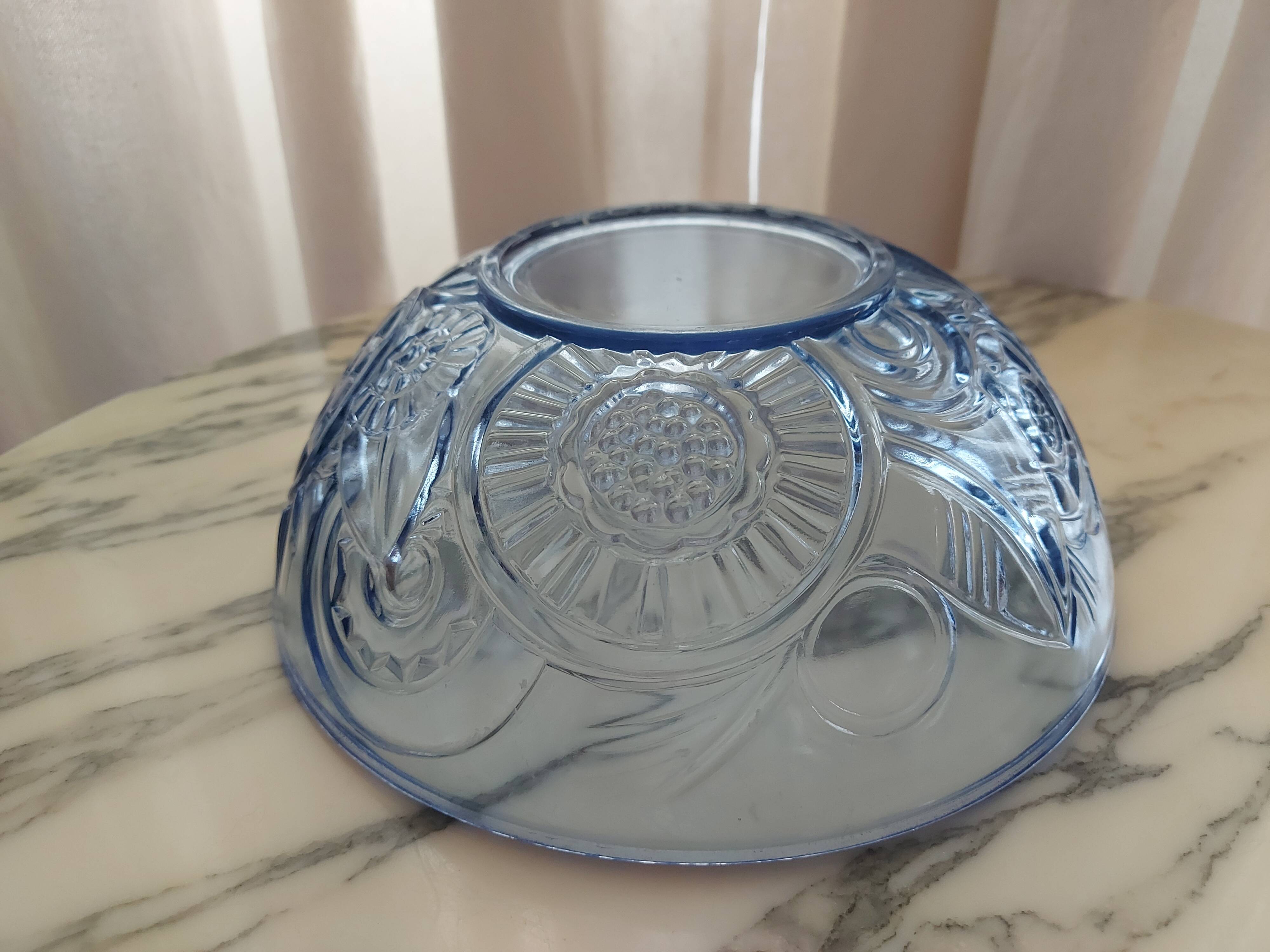 Plat en verre art déco