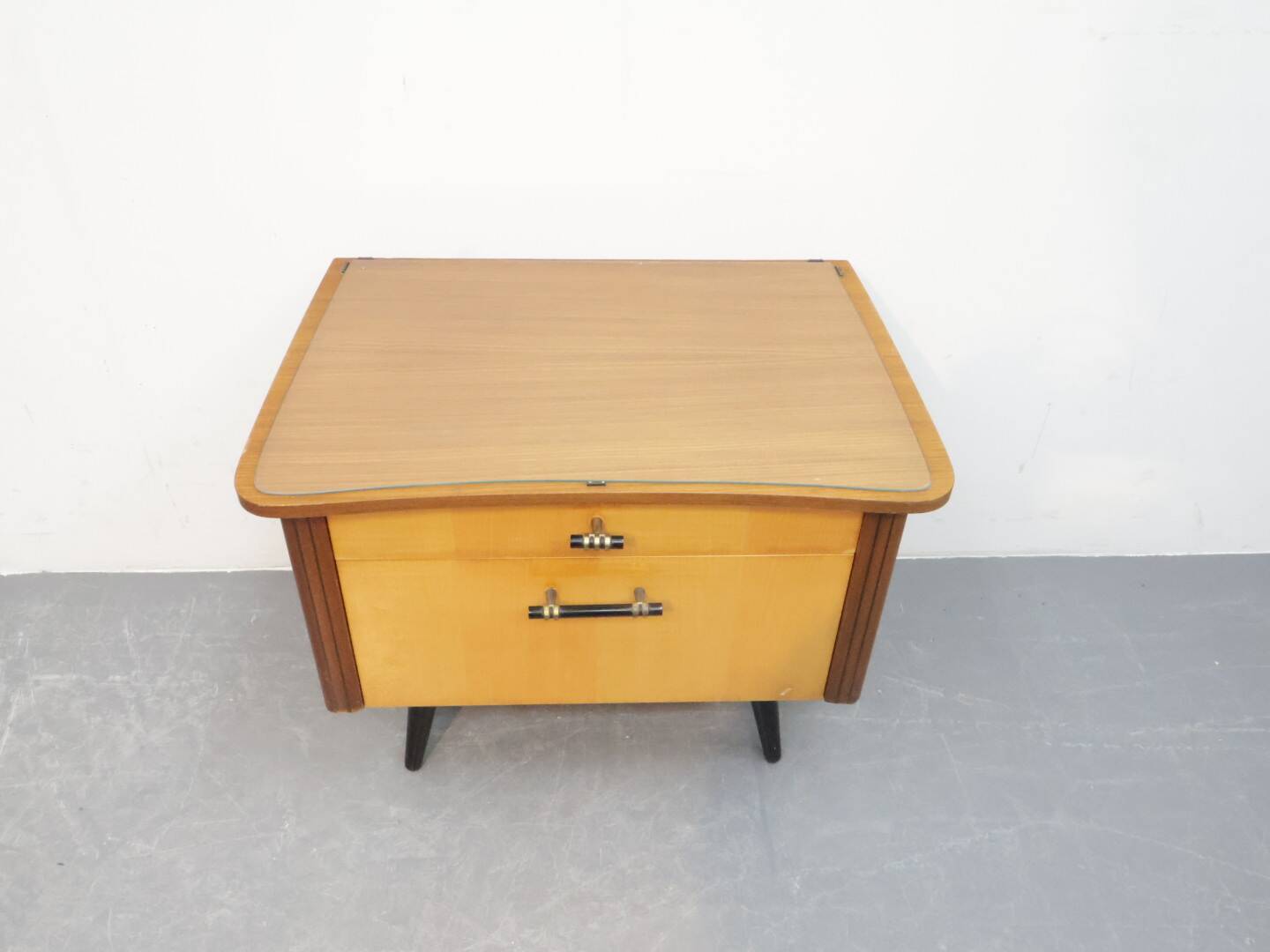 Set vintage nachtkastjes