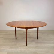Round dining table McIntosh teak design Scandinavian 50s vintage