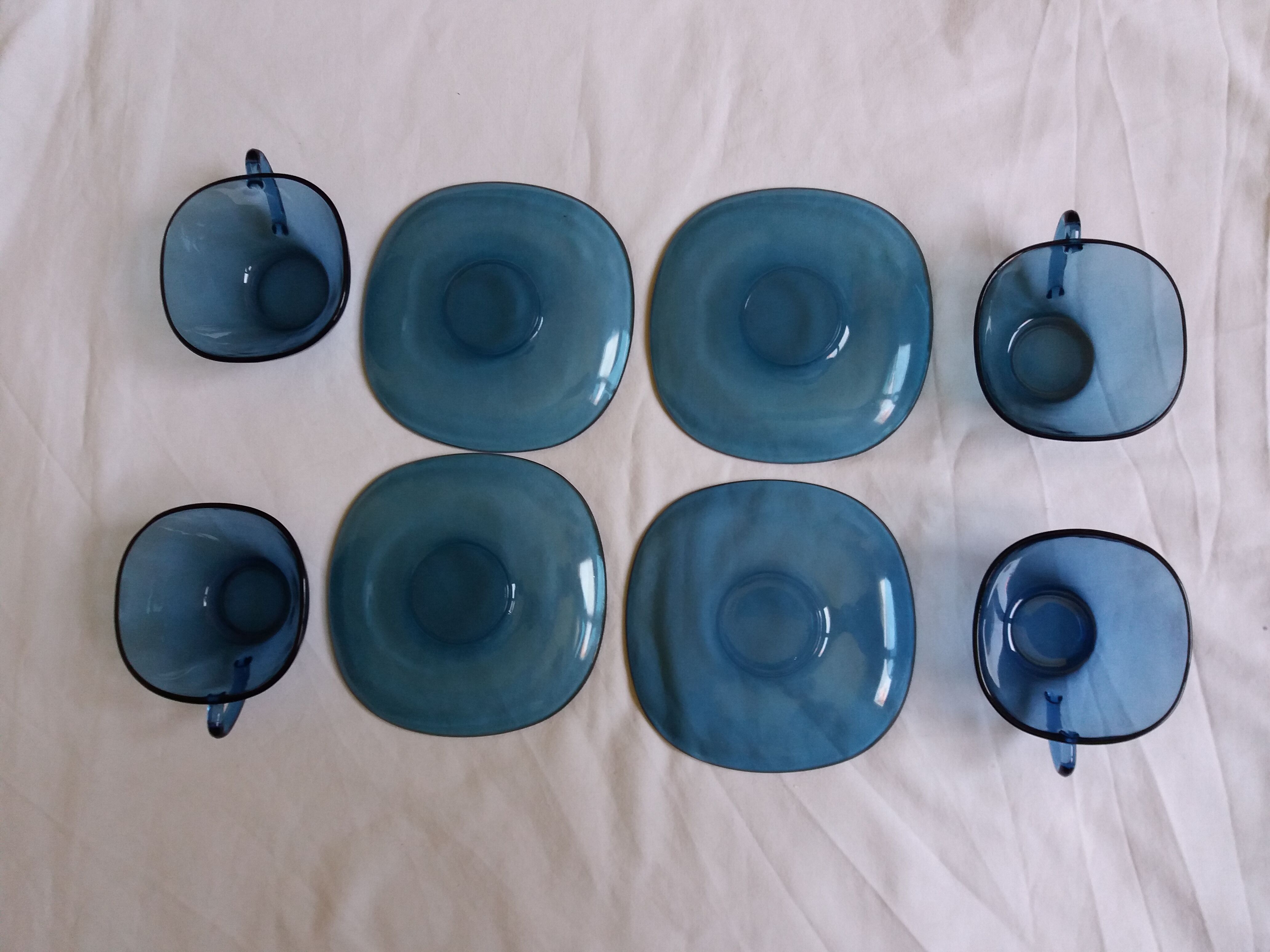 Set of Vereco cups and saucer