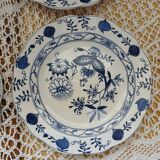 4 Royal Boch dessert plates 