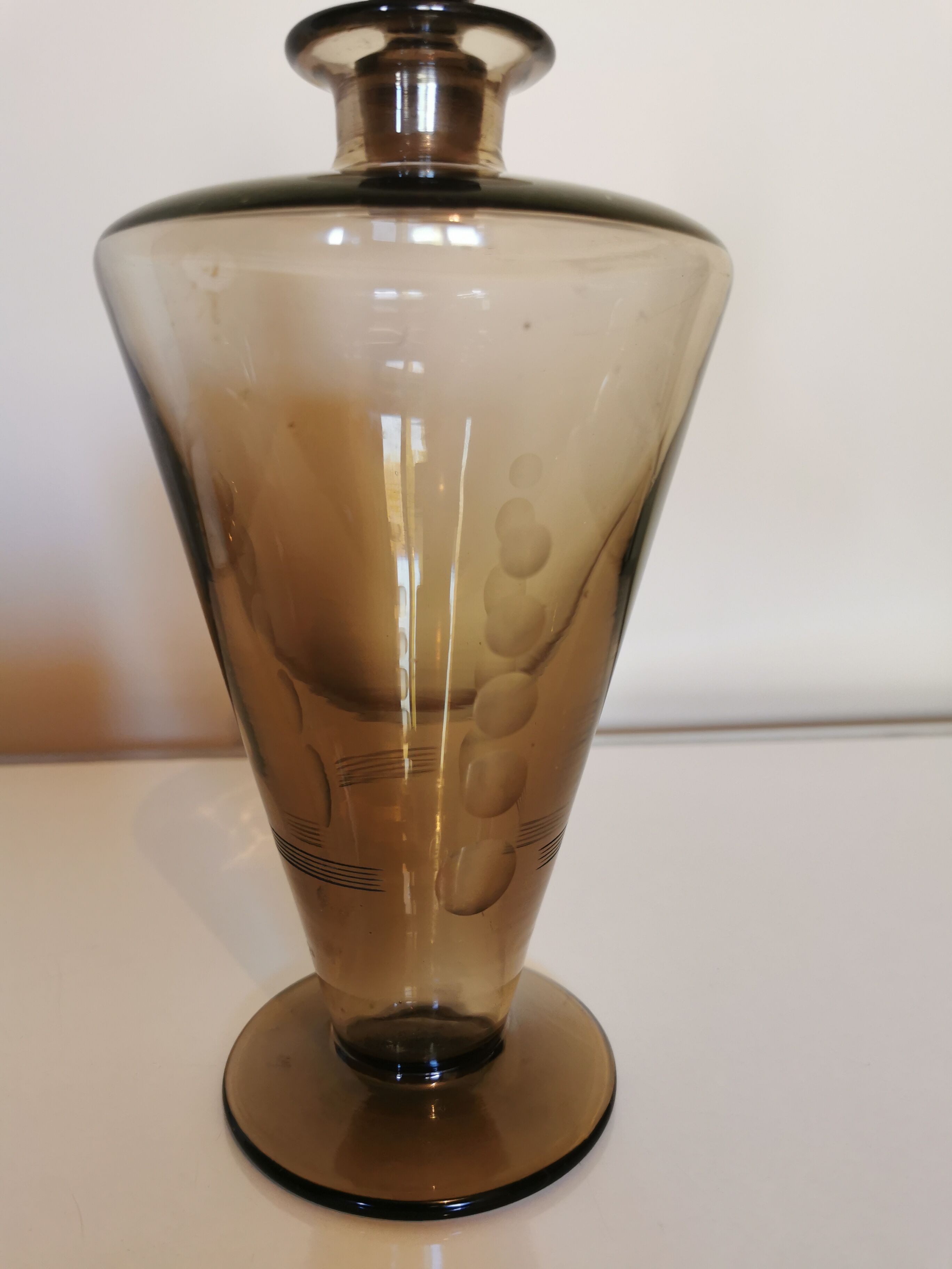 Vintage crafe round smoked glass