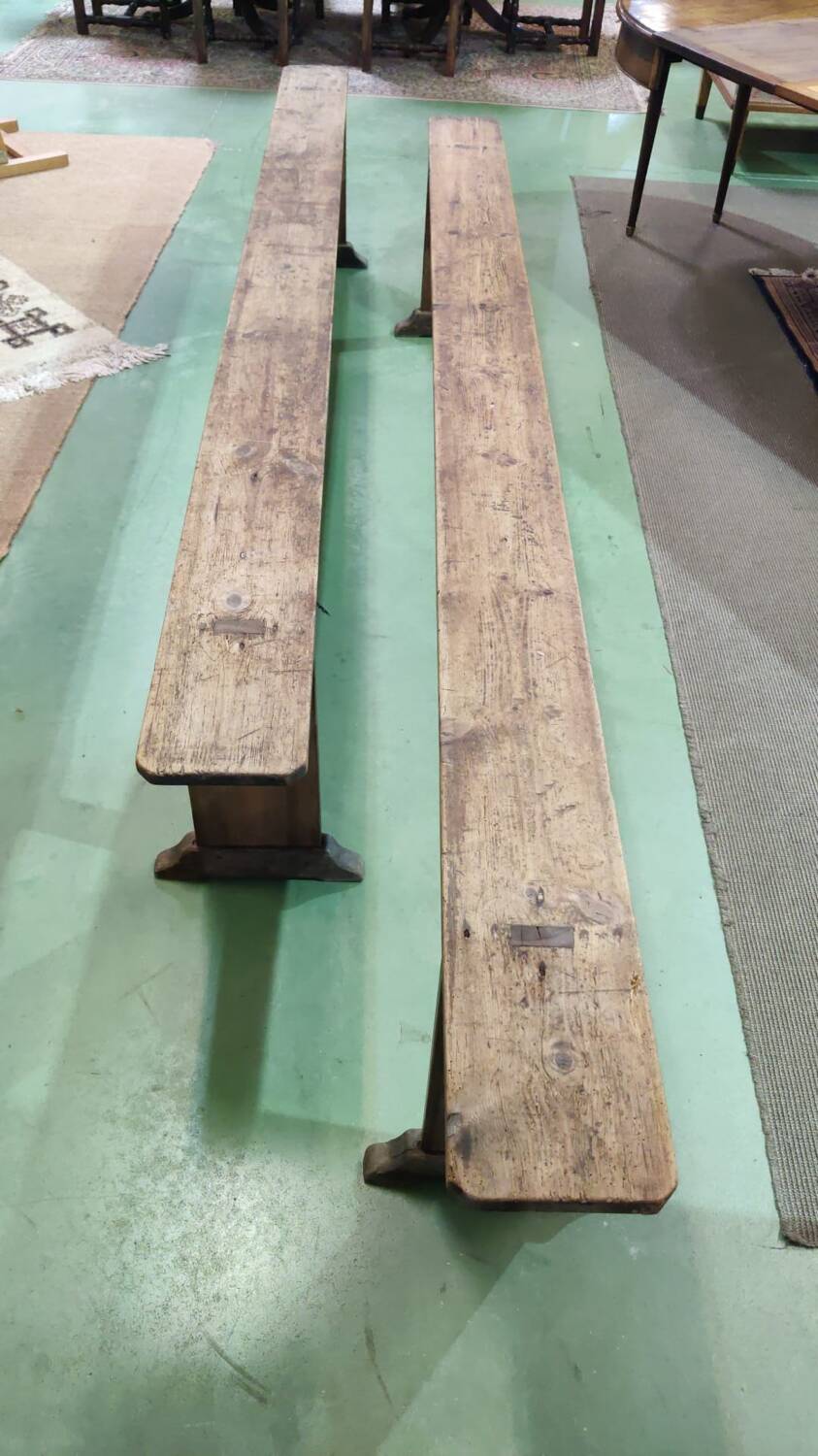 Early 20th century farmhouse table in fir and chestnut with benches