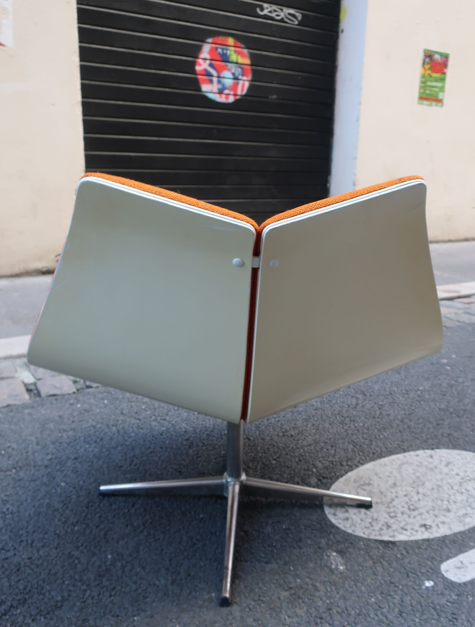 "Expo 67" chair Canadian design 60s