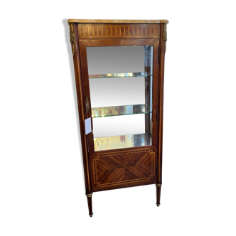 Vitrine de style Louis XVI en marqueterie de bois de placage, fin XIXe