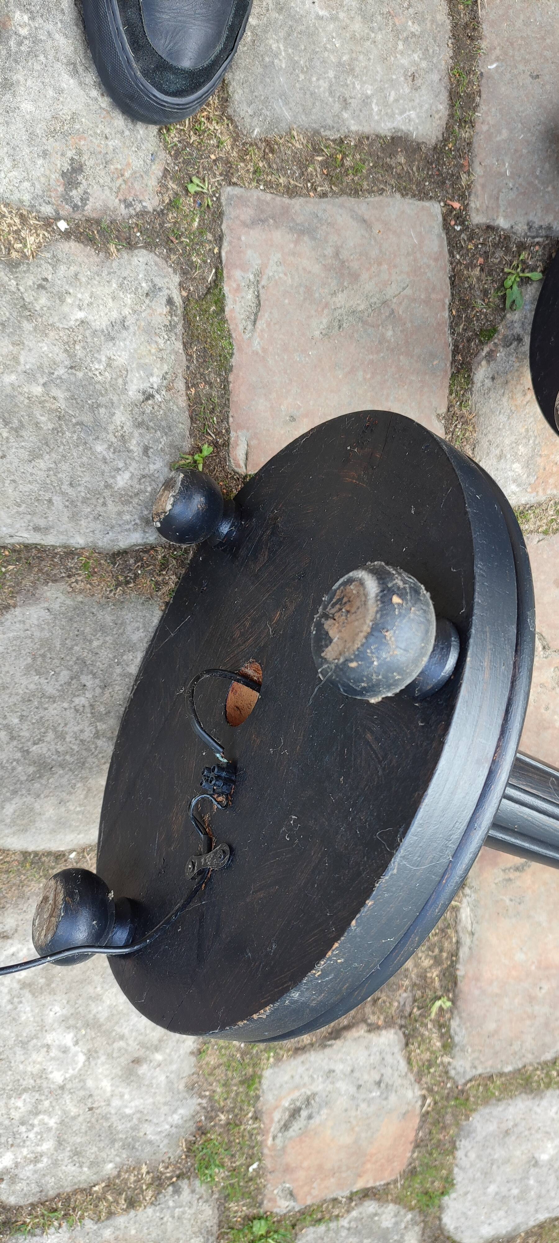 Set of 2 wooden floor lamps