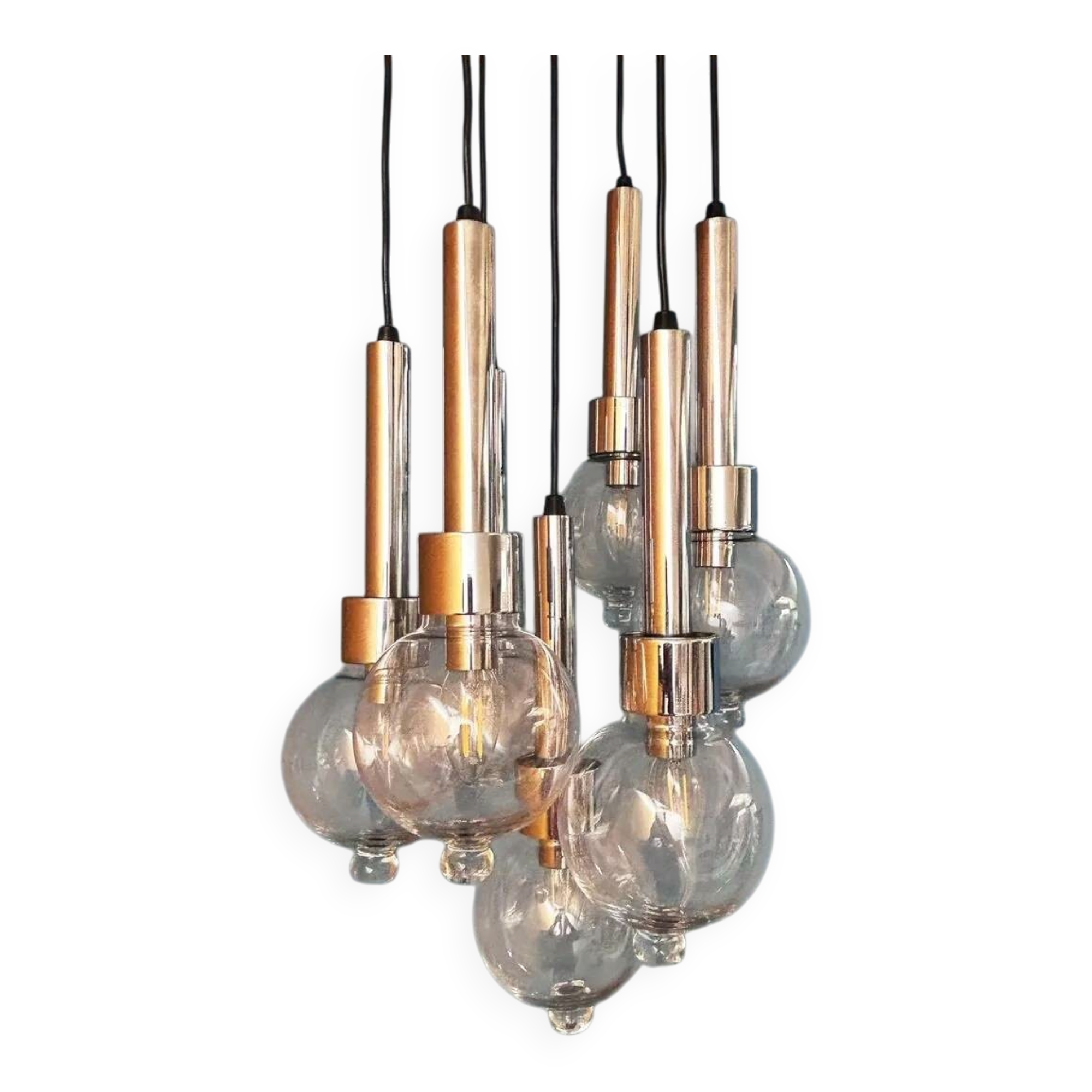 Suspension cascade chrome et verre