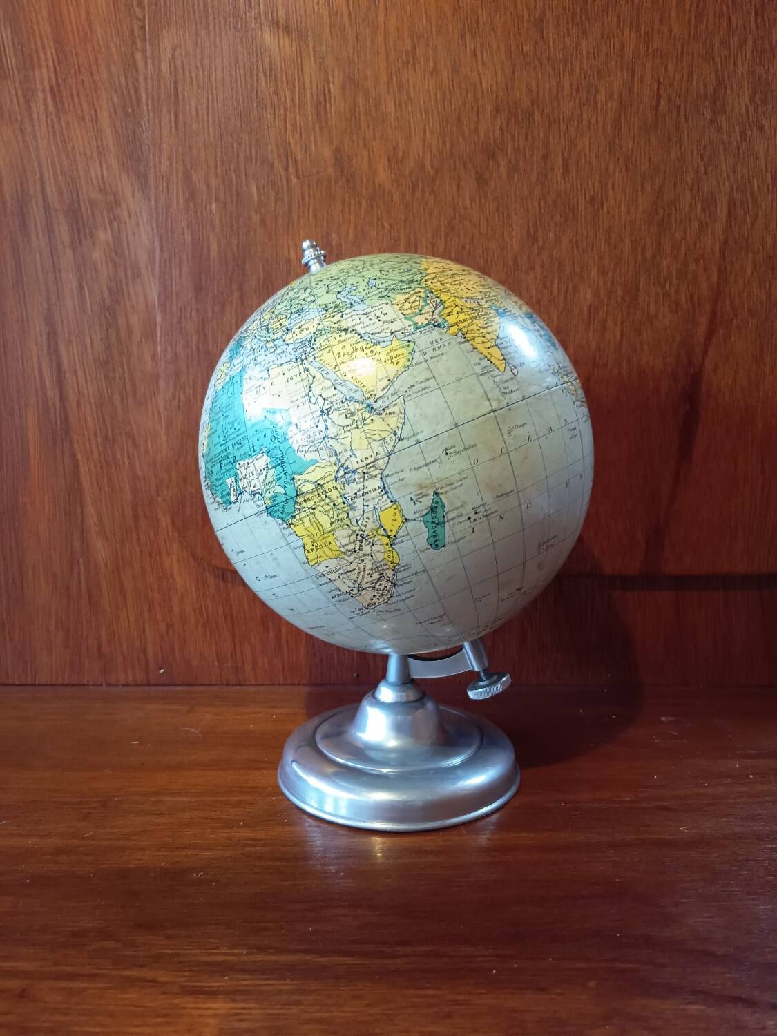 Taride World Map 1950