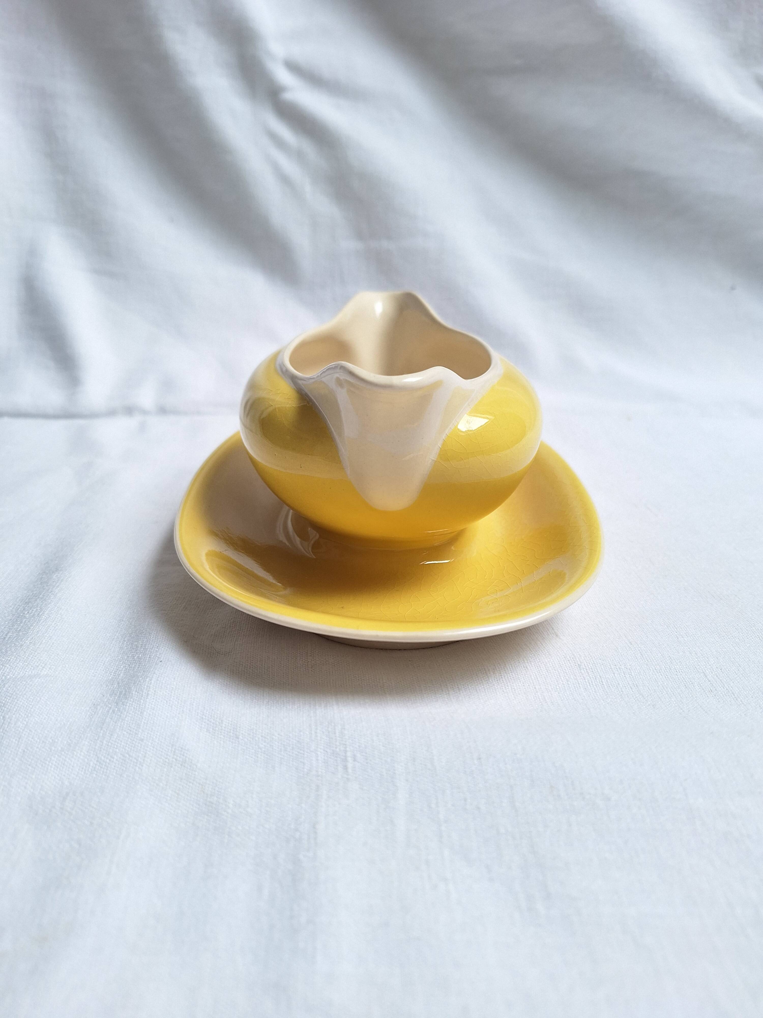 Villeroy & Boch yellow sauce boat