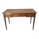 Bureau ancien style Louis XVI en cuir, laiton et merisier