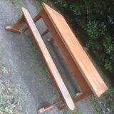 Table ferme rallonges deux bancs