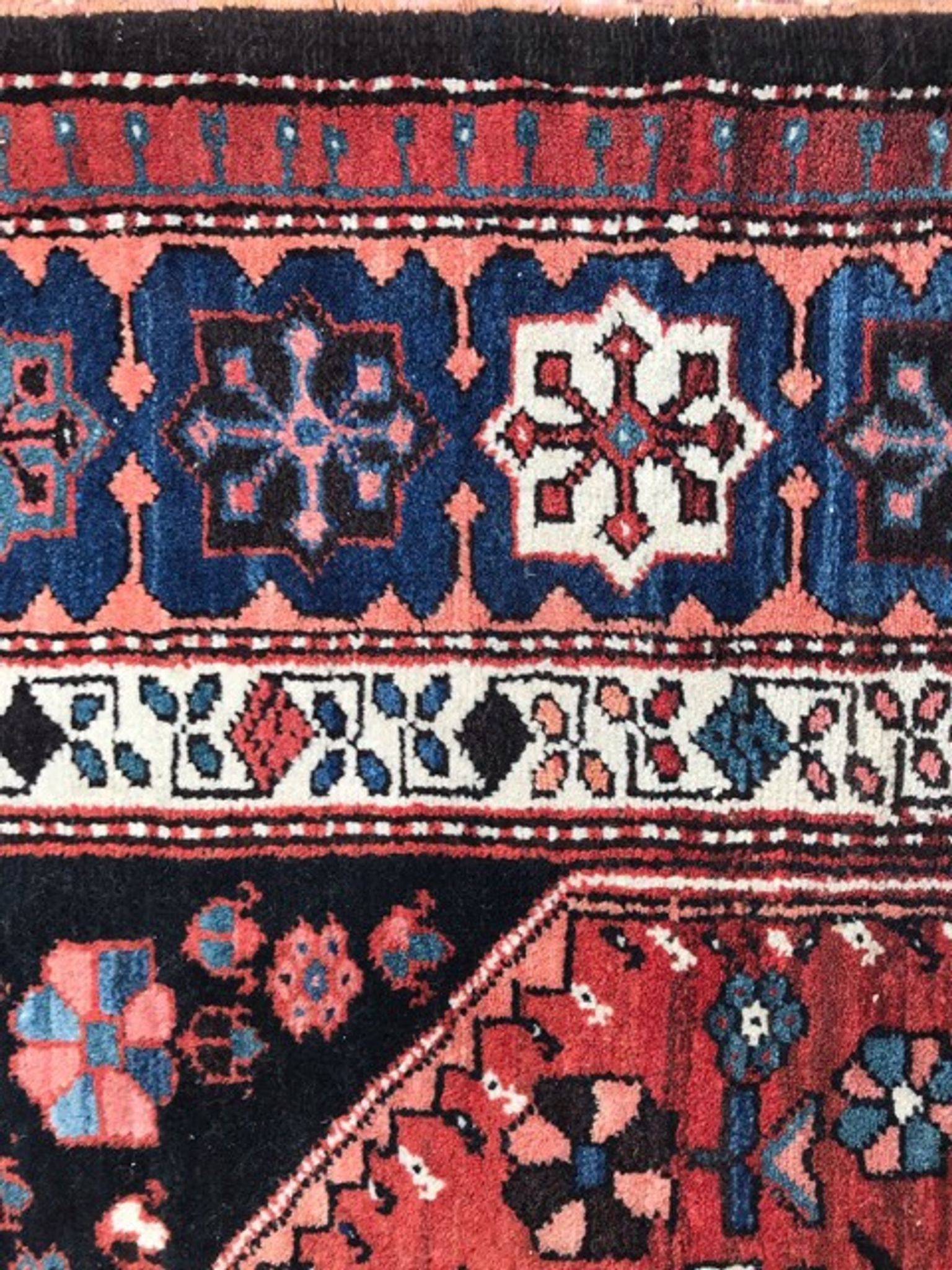 Very beautiful antique Persian carpet Malayer handmade 180x322 cm