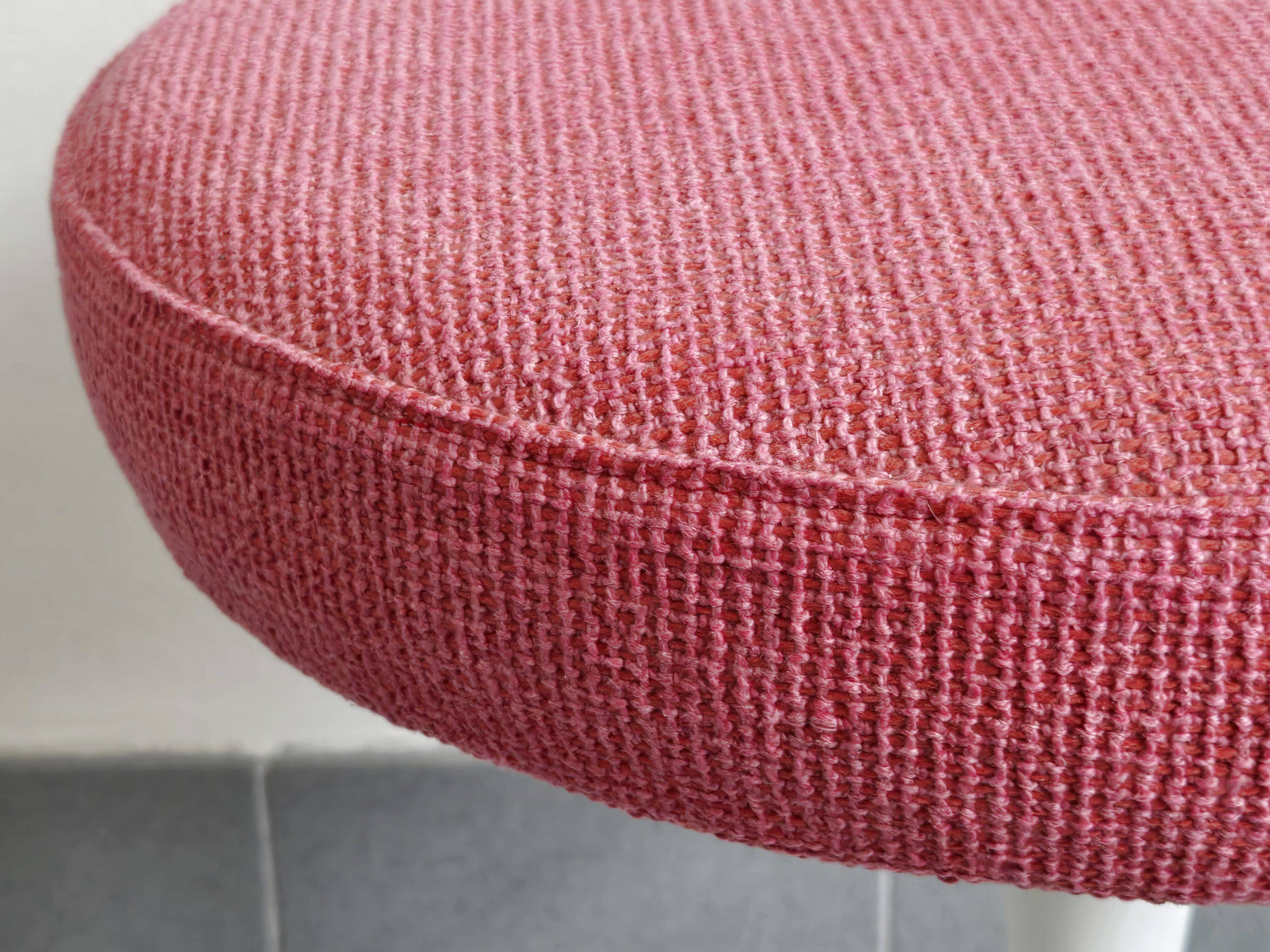 Knoll International Eero Saarinen stool 1970