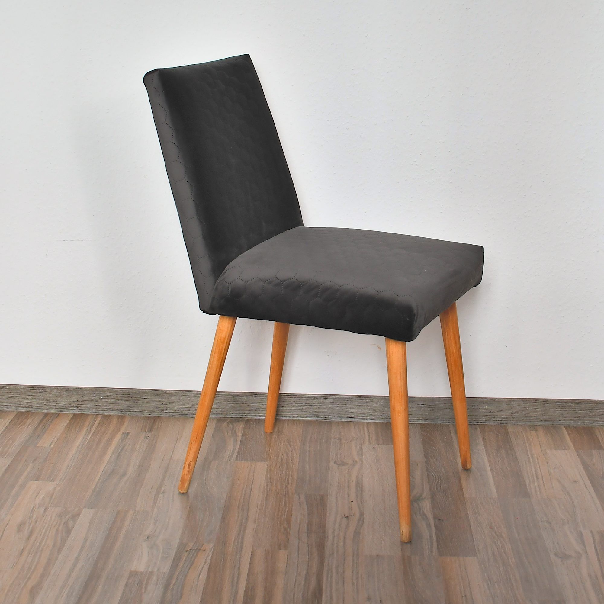 1970s Upholstered chair type 200-244, Słupskie Fabryki Mebli, Poland