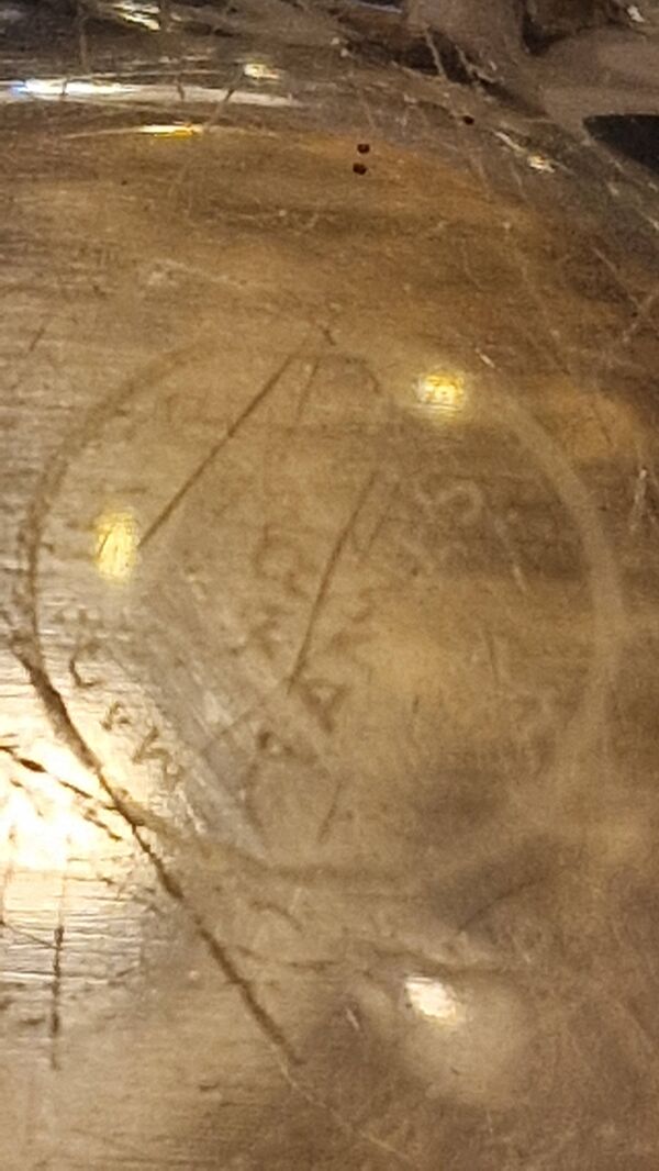 Coupe en cristal Art Vannes France – design floral – années 1950–1970