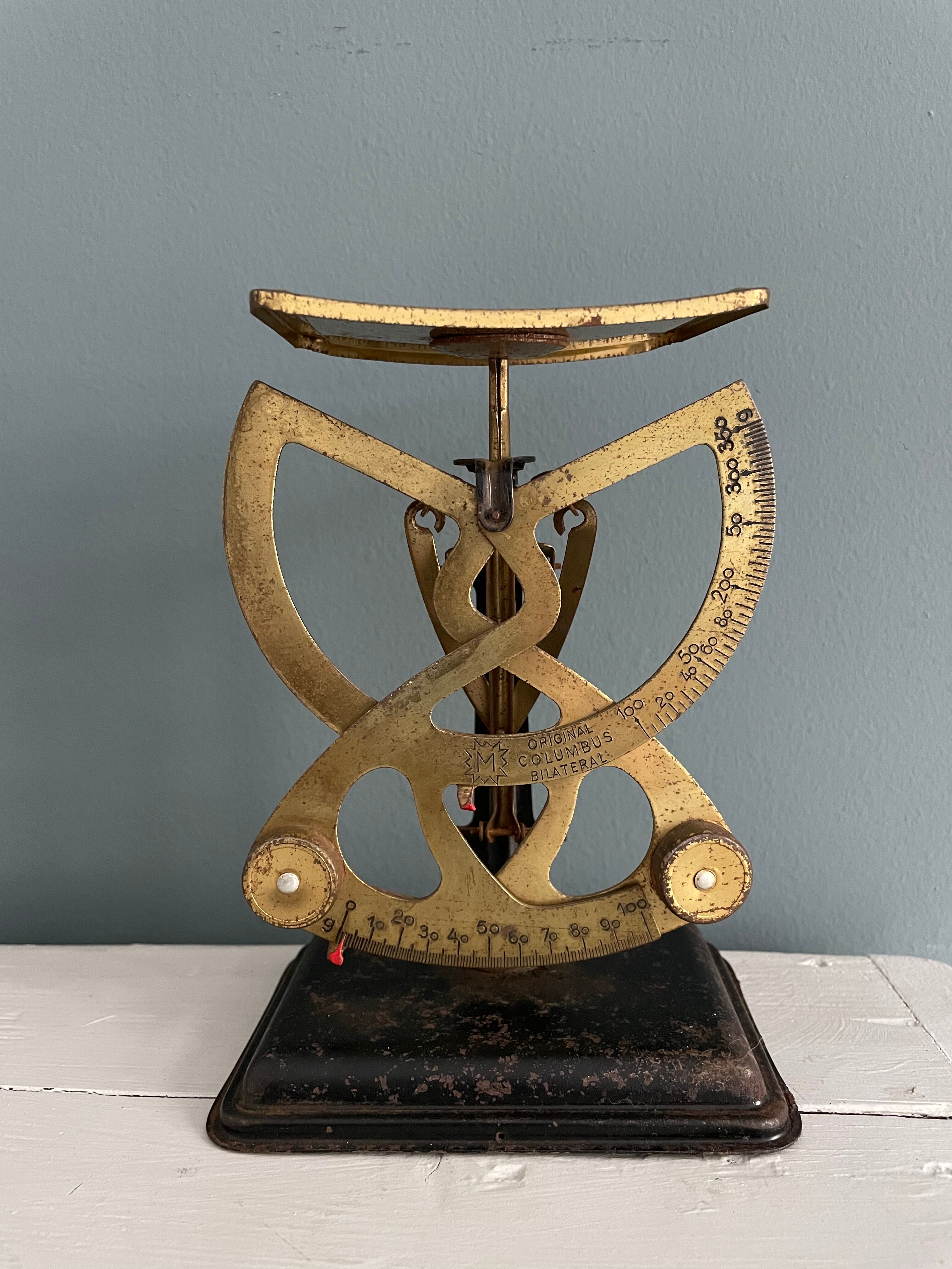 Letter scale 1900 Columbus Bilateral standing