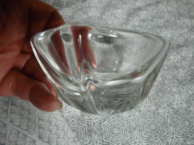 Daum France Cross of Lorraine pocket emptier