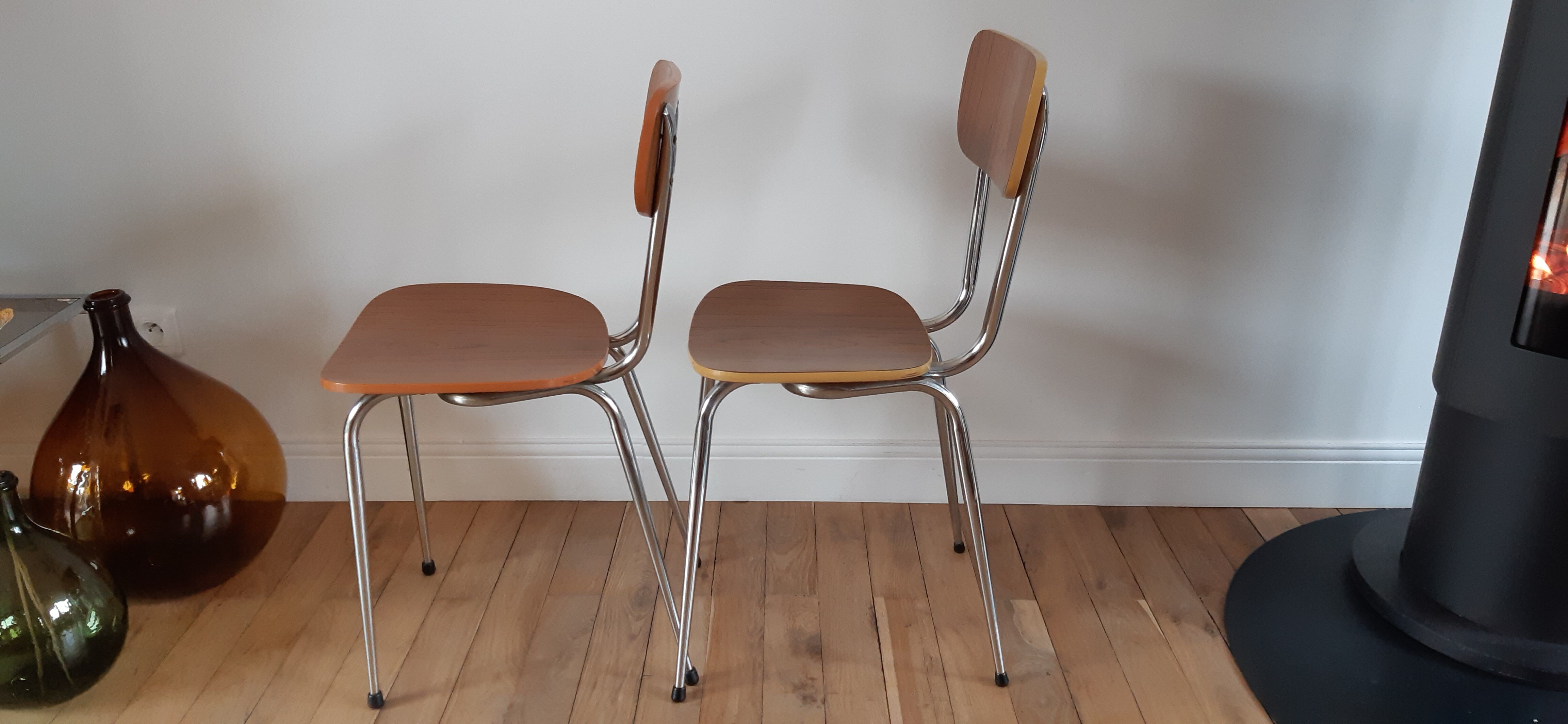Duo de chaises en formica années 70