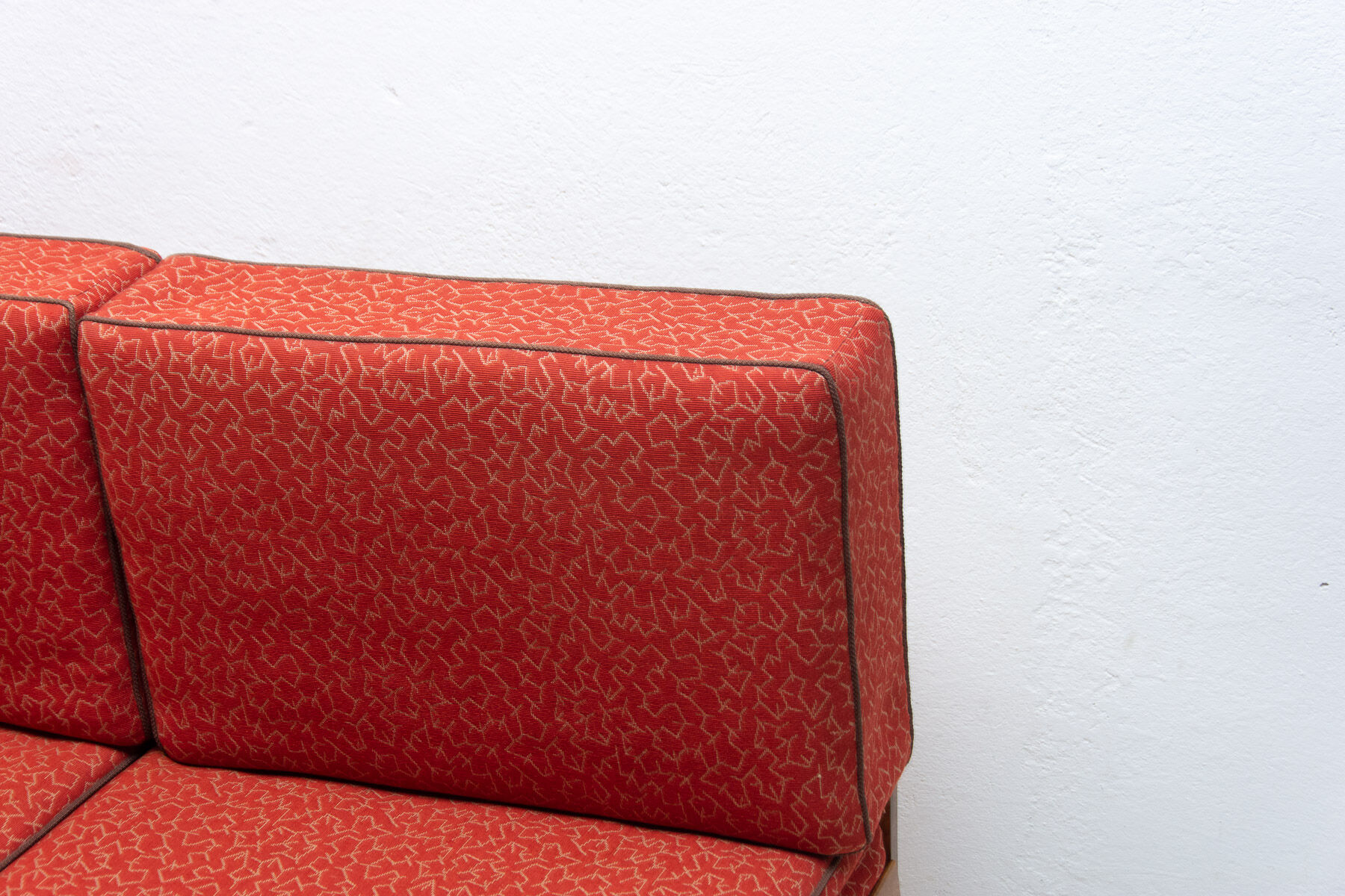 Mid century sofabed in walnut by Jindrich Halabala for UP Zavody, 1950´s