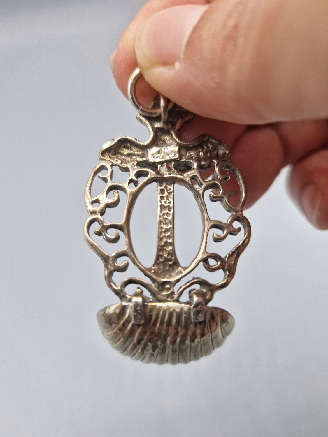 Cuillère coquille en argent 800 religieuse Italie Padoue années 1950