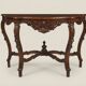 Ancienne console en noyer sculpté style Louis-Philippe