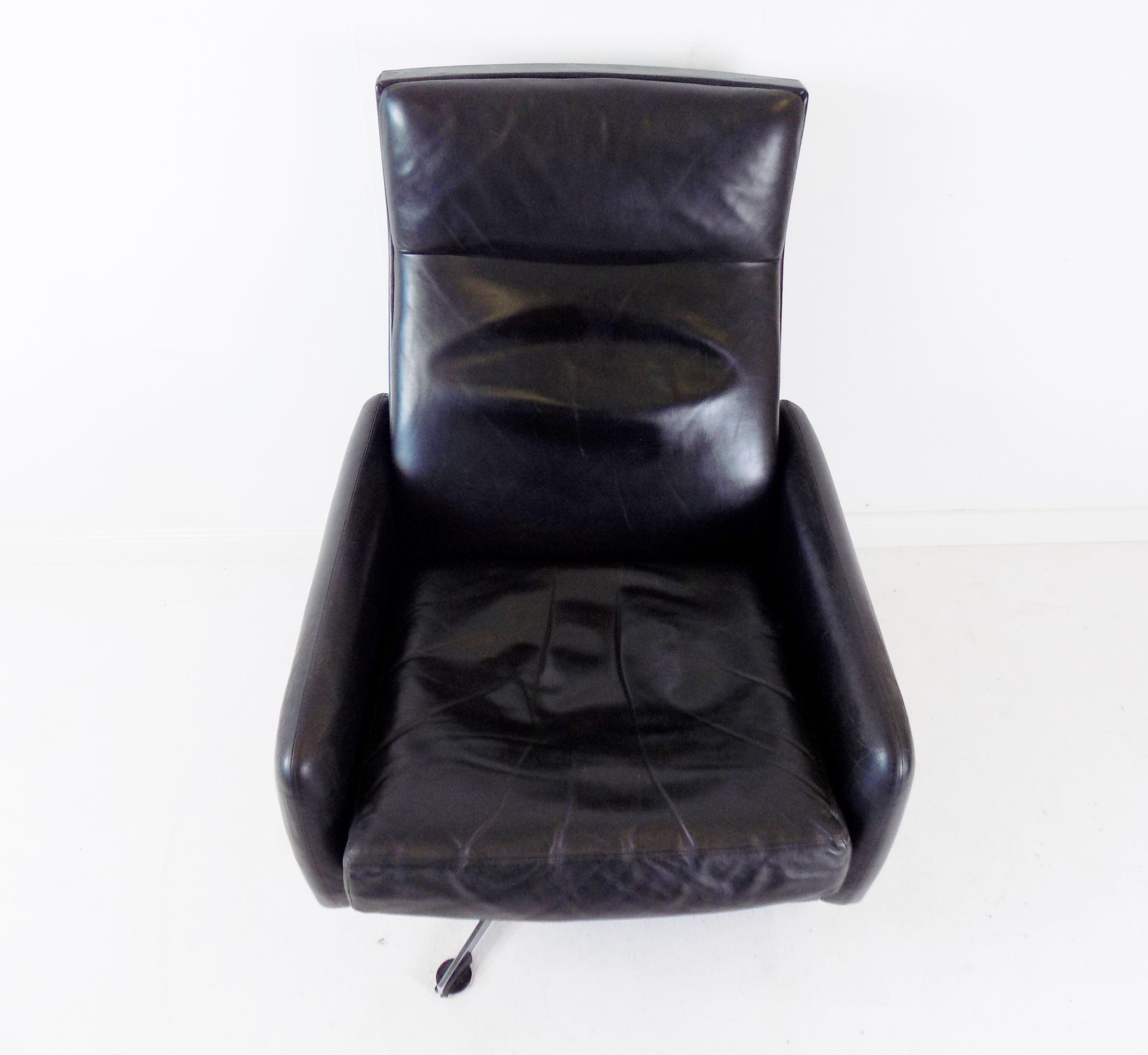 Leather armchair 60s black