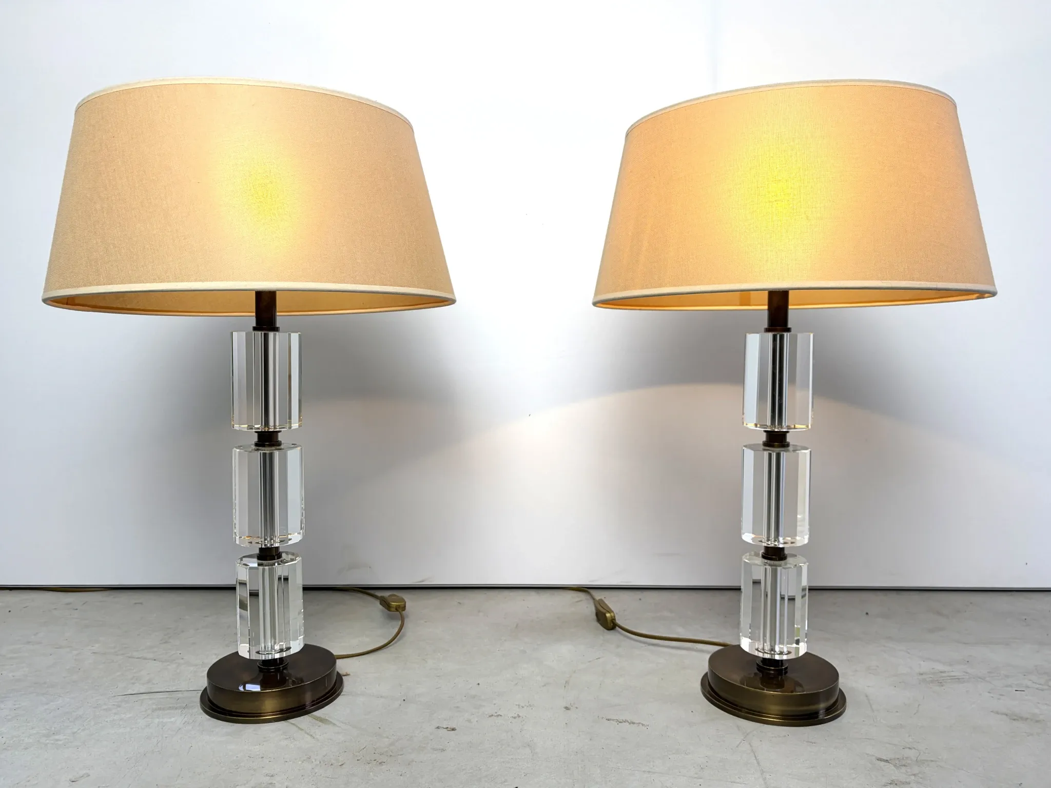 Pair of vintage lucite table lamps, 1980s