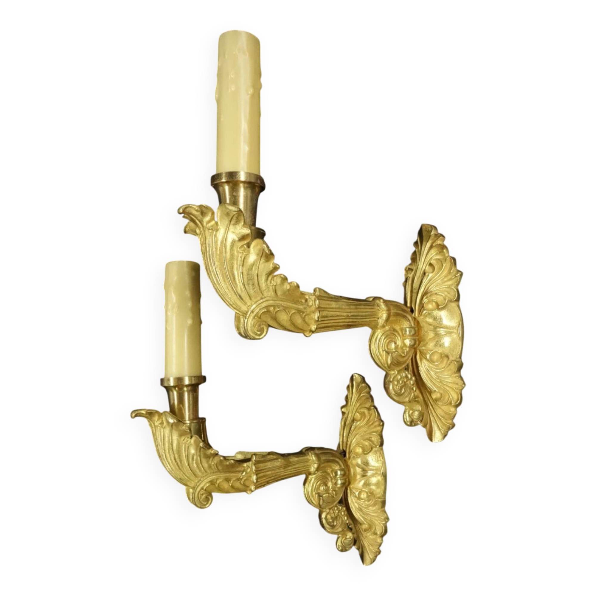 Pair of Restoration style 1-light wall lights - gilt bronze