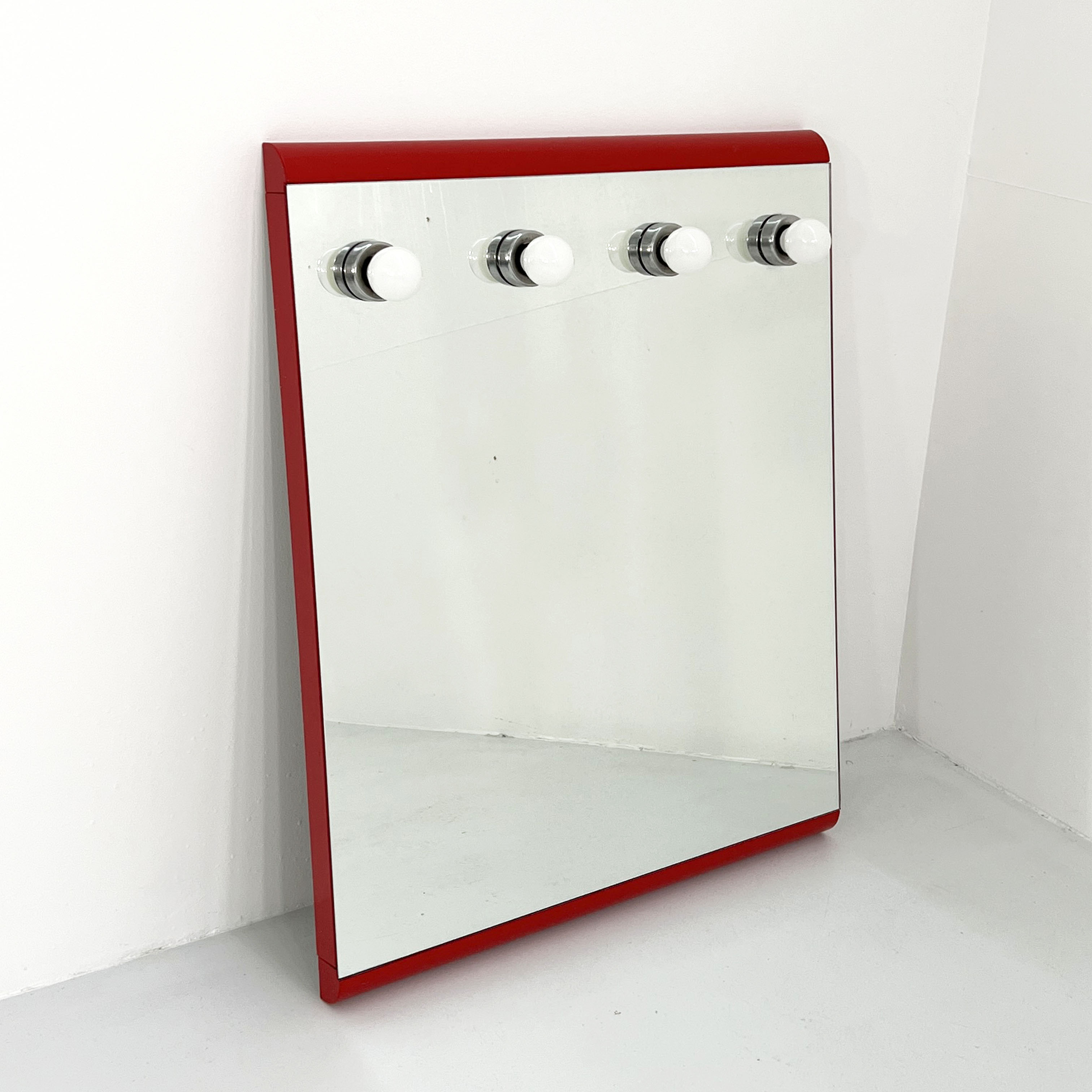Mirror with integrated red bulbs by Makio Hasuike for Gedy, 1970