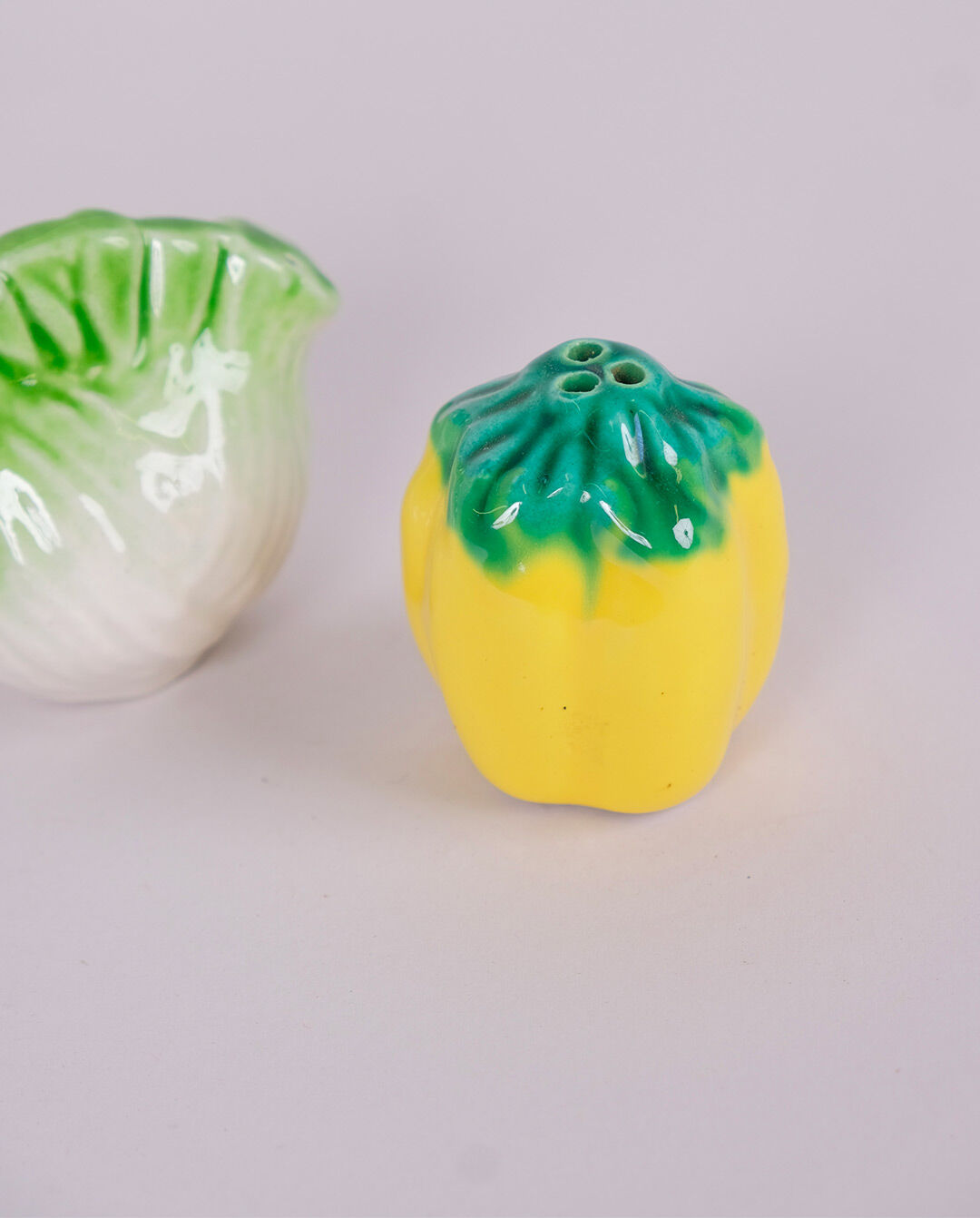 Fennel and pepper salt shakers