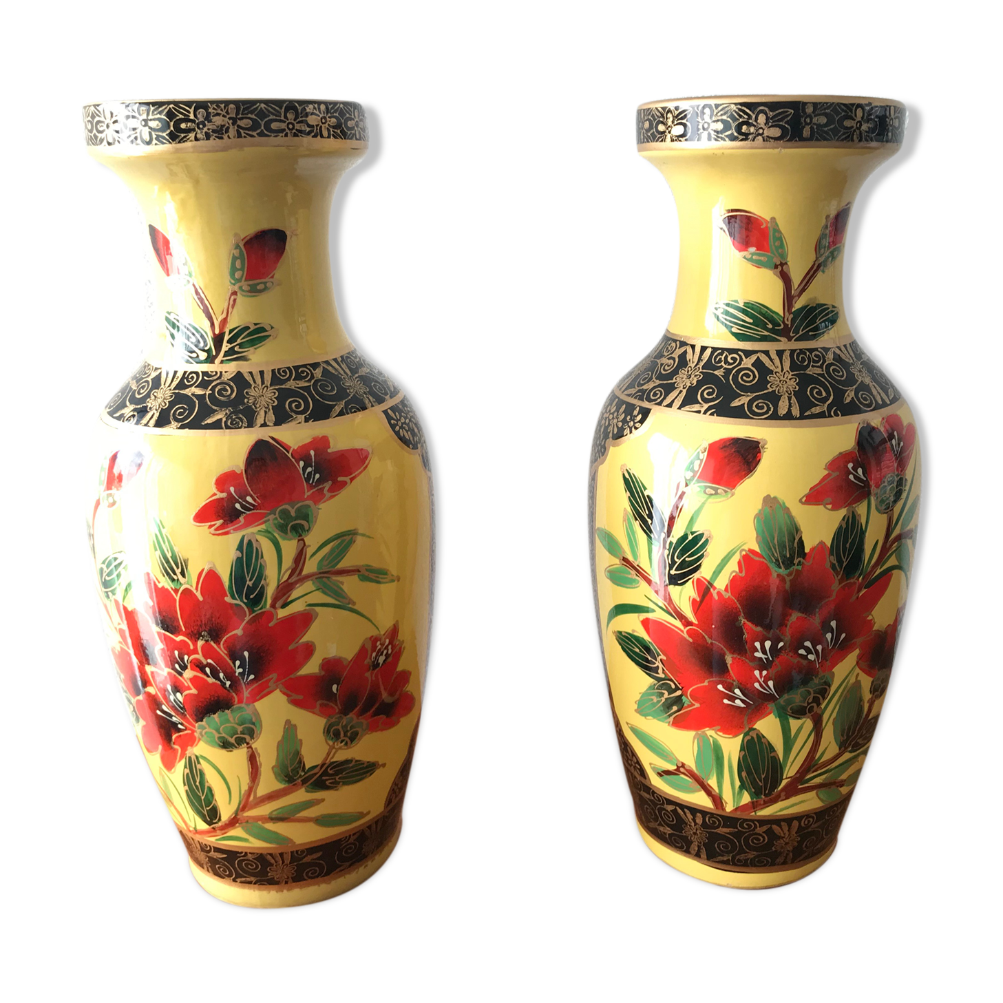 Pair of large Japanese vases