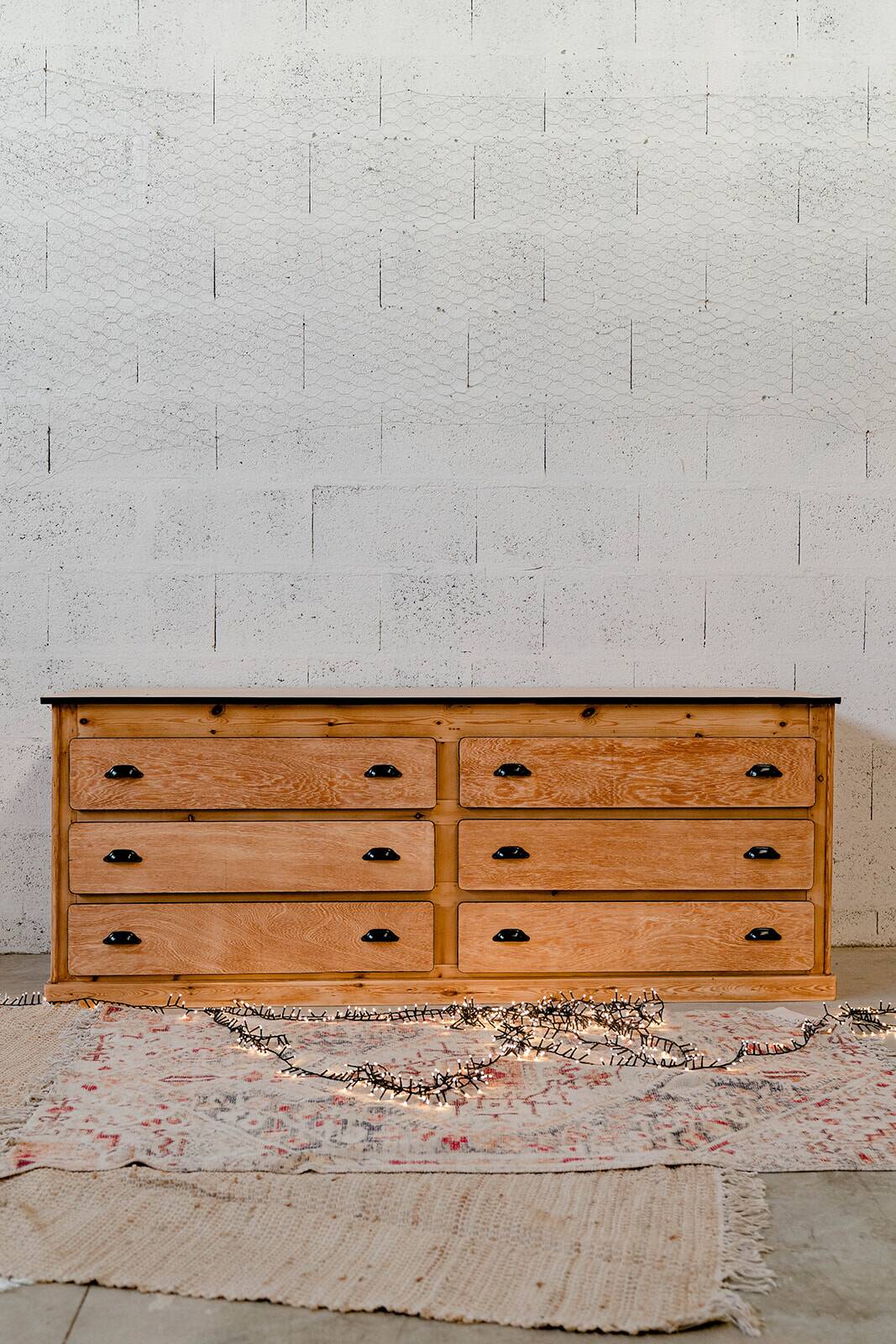 Wooden trade counter